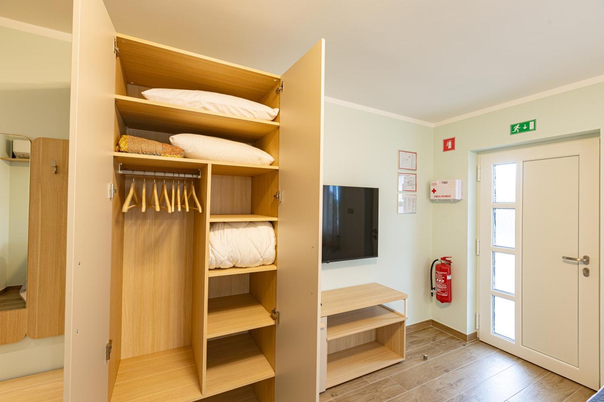 Adriatic Bay Apartments Portoroz Exterior photo